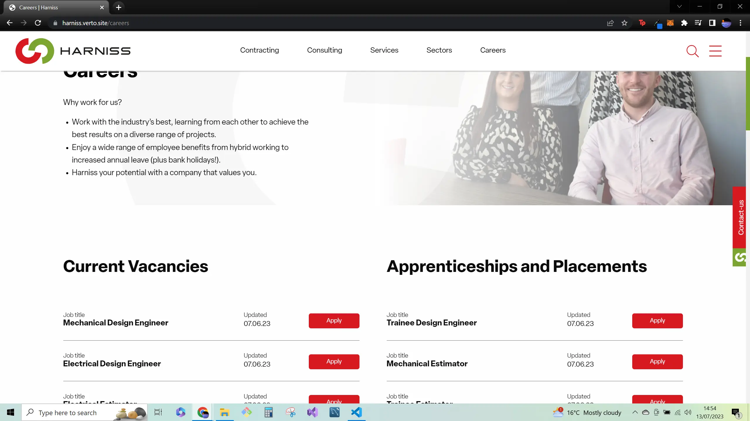 Harniss Careers Page Preview Image